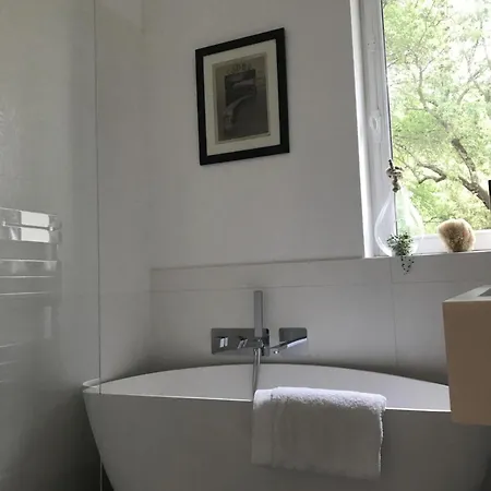 Ferienhaus Le Moliere - Charmante Maison Niche Au Coeur Des Parcs De La Rochelle *