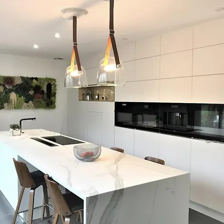 Le Moliere - Charmante Maison Niche Au Coeur Des Parcs De La Rochelle Ferienhaus
